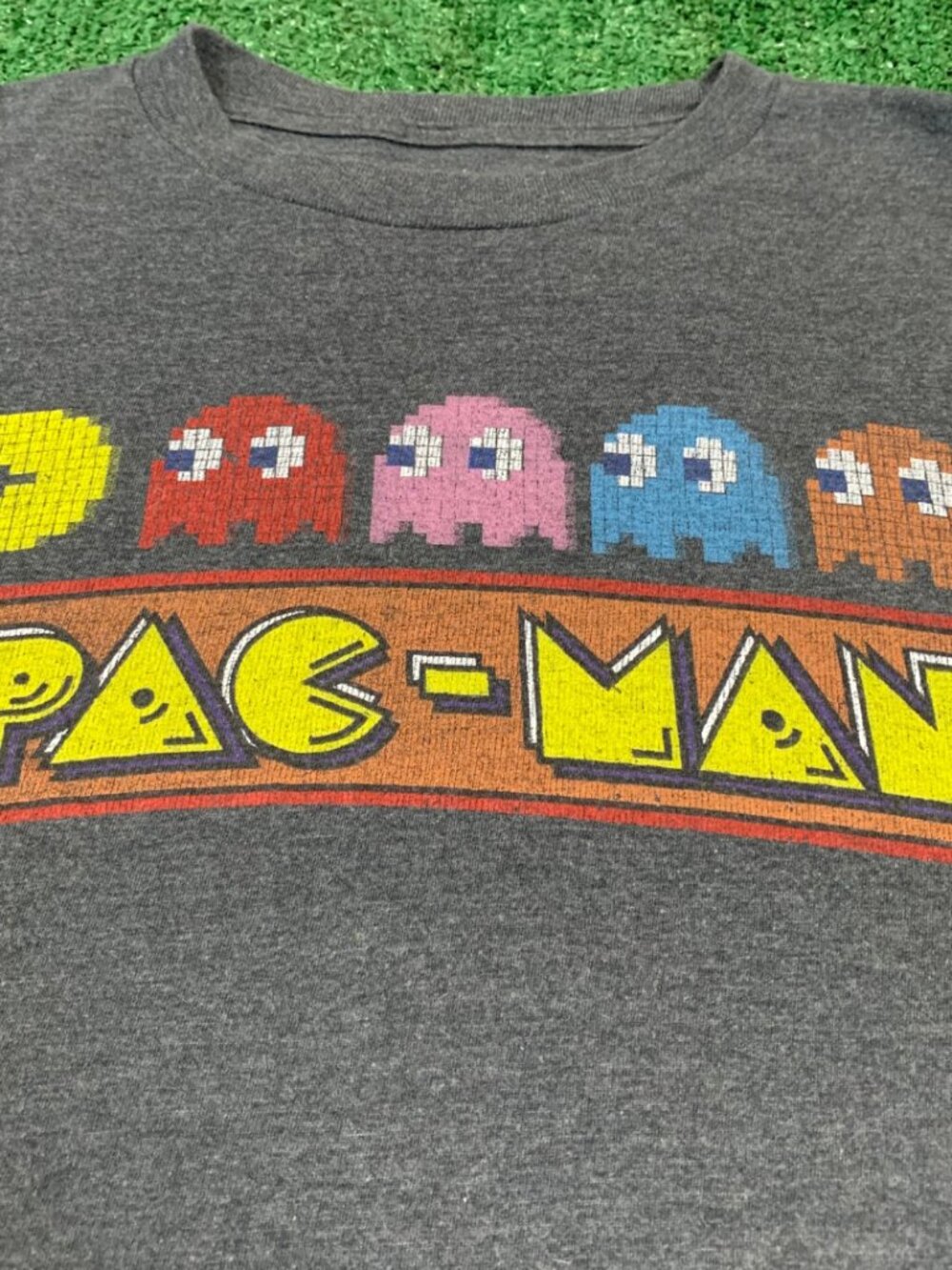 Pac-Man Arcade Logo Ghosts Graphic Tee Officially Licensed Gray Mens M